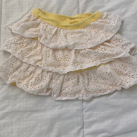 Splendid Crochet skirt. Almost new! - Picture 2 of 4